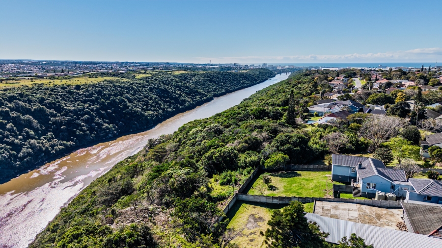 7 Bedroom Property for Sale in Greenfields Eastern Cape